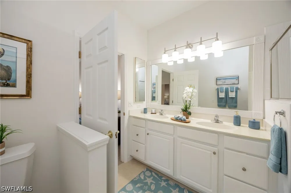 Fall Creek Court Naples, FL 34114