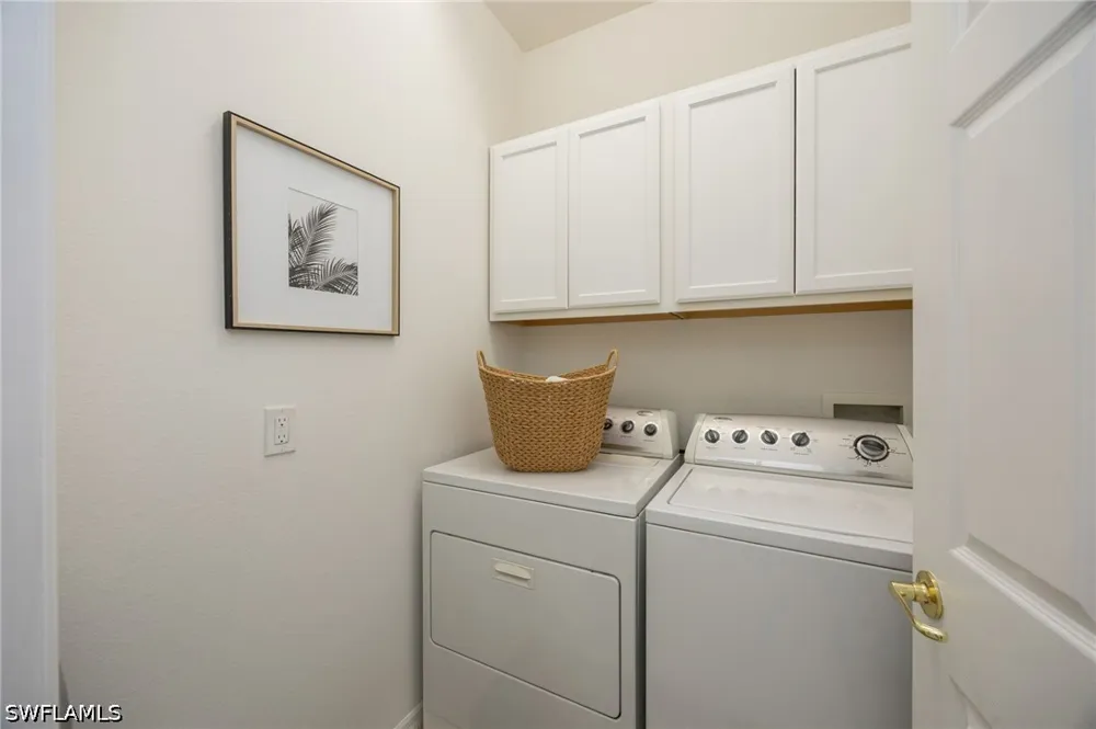 Fall Creek Court Naples, FL 34114