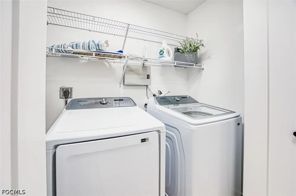 Kelly Sands Way Fort Myers, FL 33908