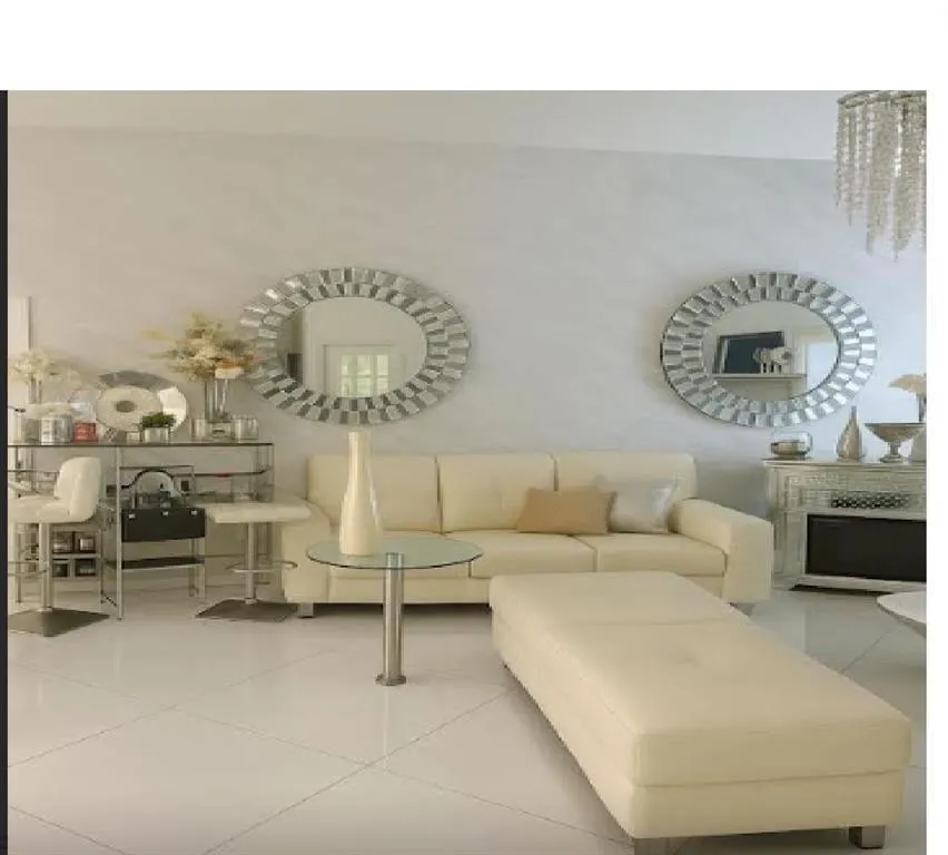 8631 NW 80th Street Tamarac, FL 33321