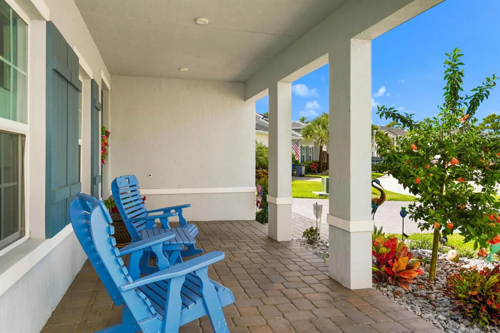 194 SW POMEROY STREET Stuart, FL 34997