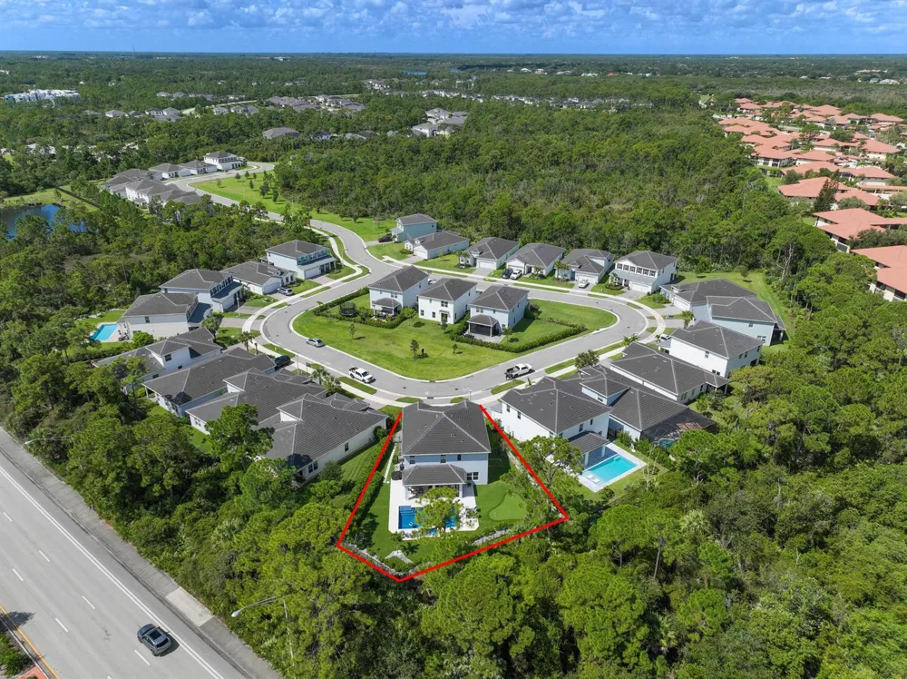 194 SW POMEROY STREET Stuart, FL 34997