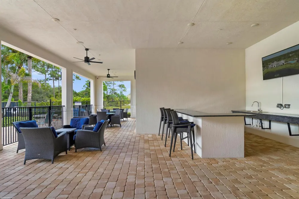 194 SW POMEROY STREET Stuart, FL 34997