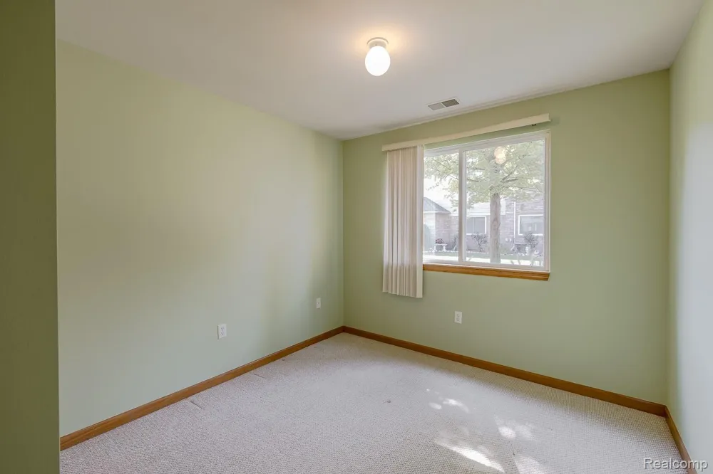 2154 Frazho Road Warren City, MI 48091