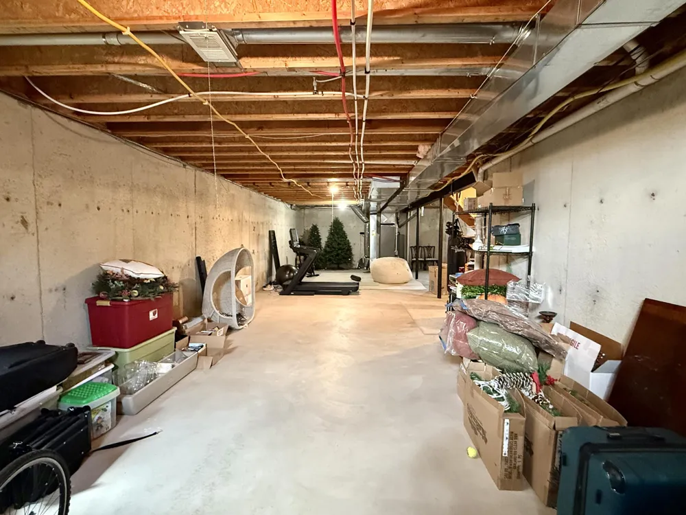 26393 Creekside Drive Lyon Charter Township, MI 48165