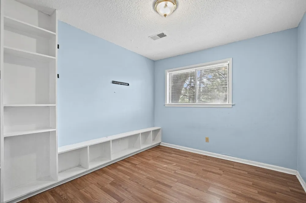 1850 QUAIL VALLEY CV #1850 Memphis, TN 38134
