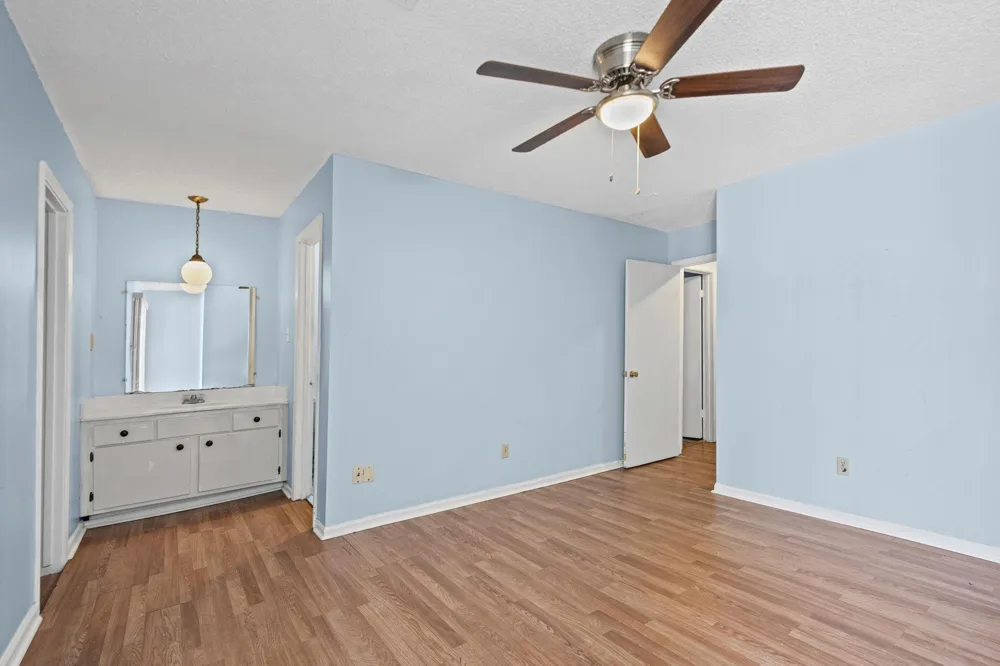 1850 QUAIL VALLEY CV #1850 Memphis, TN 38134