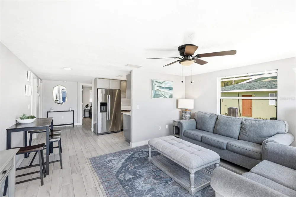 5320 MOELLER AVENUE Sarasota, FL 34233
