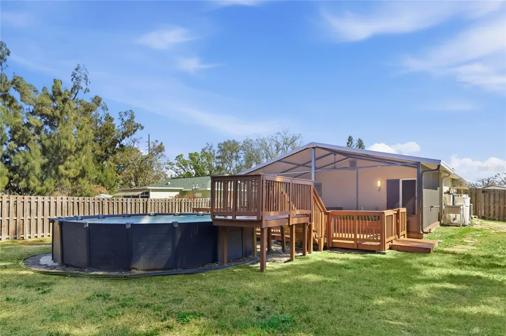 5320 MOELLER AVENUE Sarasota, FL 34233