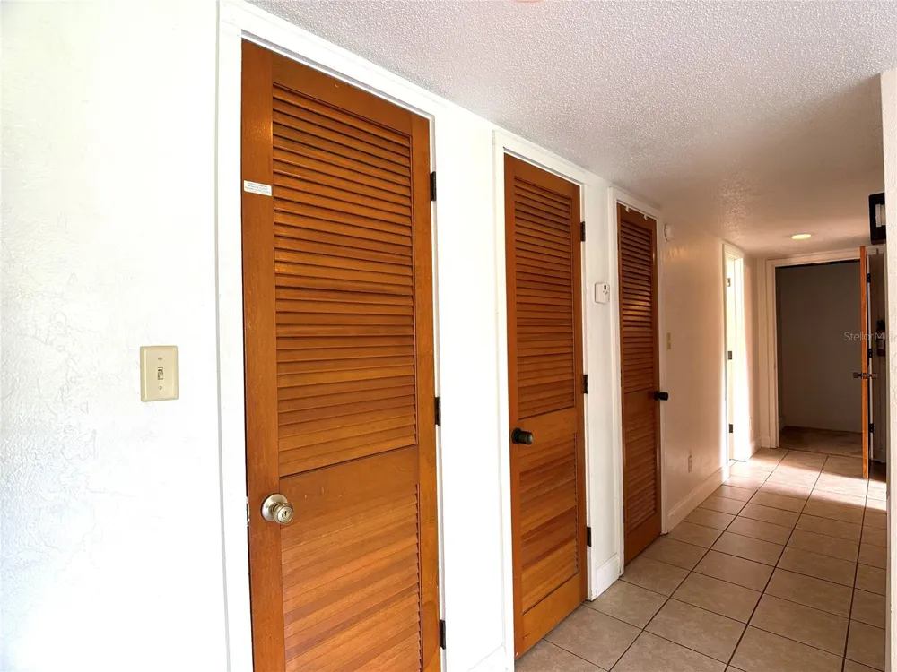 3033 CAMELOT DRIVE #303 Haines City, FL 33844