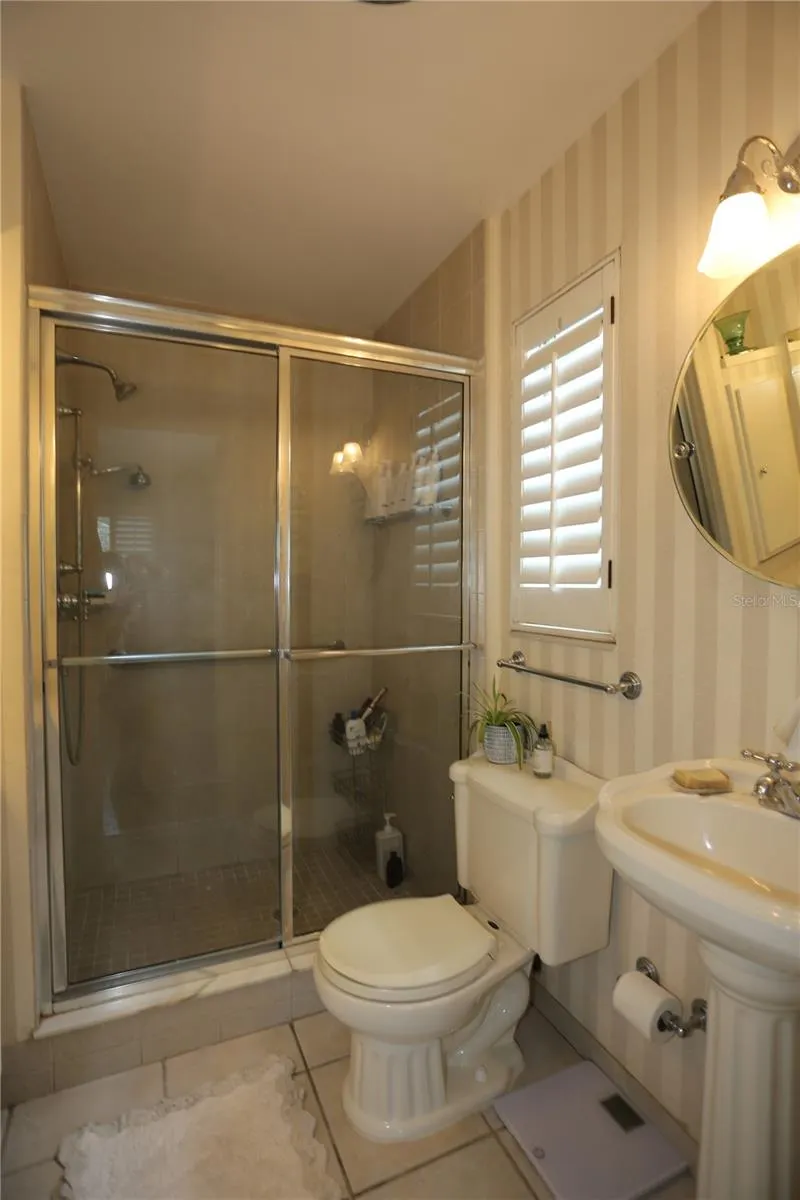 4414 W WATROUS AVENUE Tampa, FL 33629