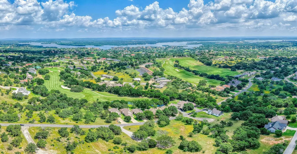 4042 Fault Line/Twin Oaks Horseshoe Bay, TX 78657