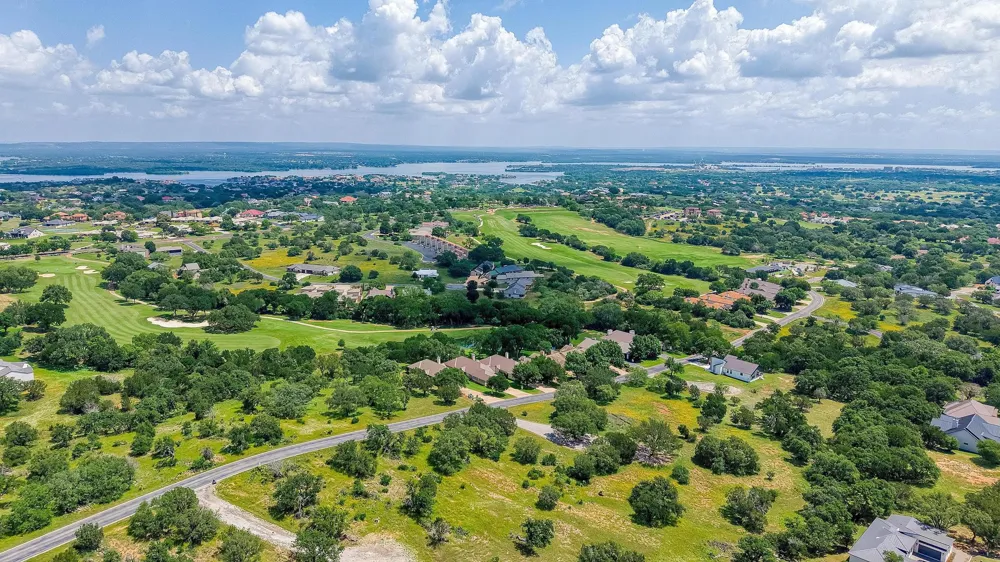 4042 Fault Line/Twin Oaks Horseshoe Bay, TX 78657