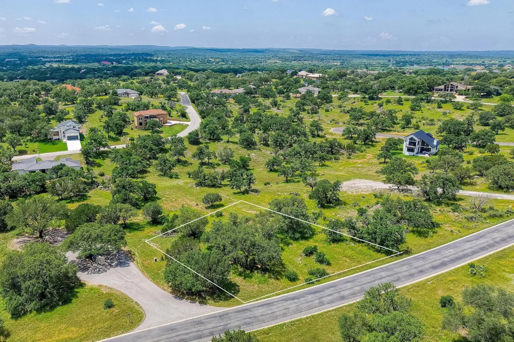 4042 Fault Line/Twin Oaks Horseshoe Bay, TX 78657