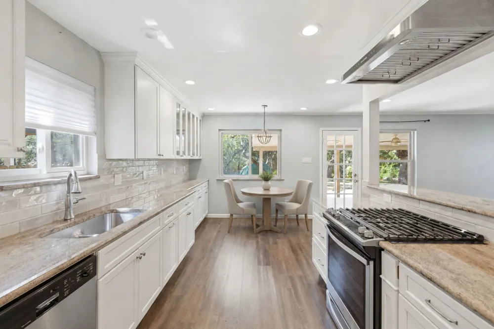 6519 Fair Valley Trail Austin, TX 78749