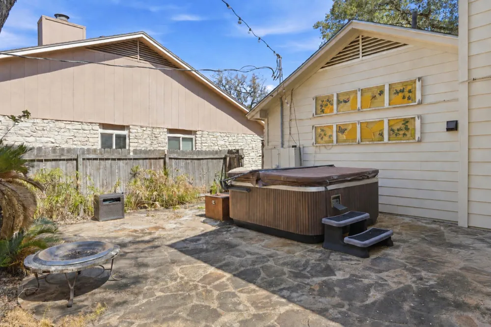 6519 Fair Valley Trail Austin, TX 78749