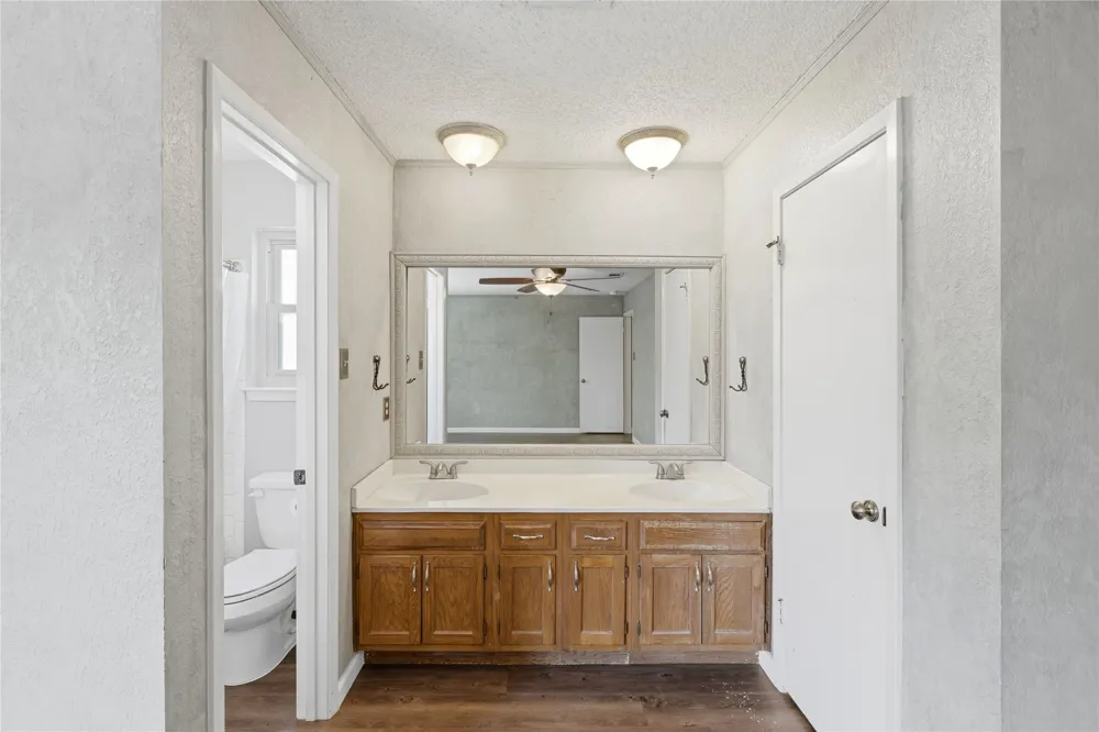 6519 Fair Valley Trail Austin, TX 78749