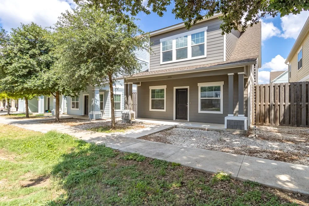 206 Munro Street Liberty Hill, TX 78642