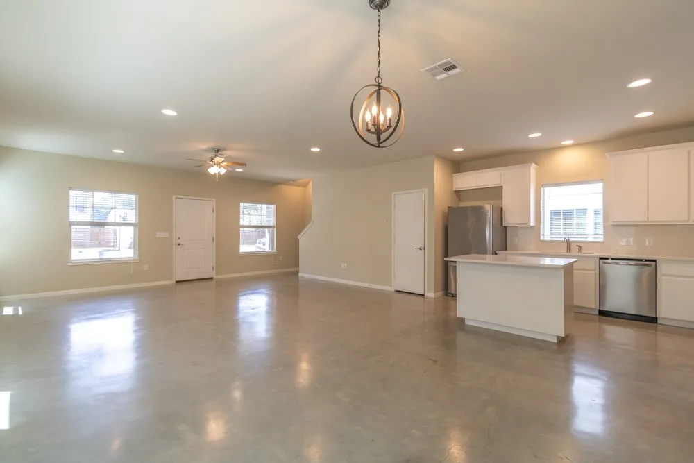 206 Munro Street Liberty Hill, TX 78642
