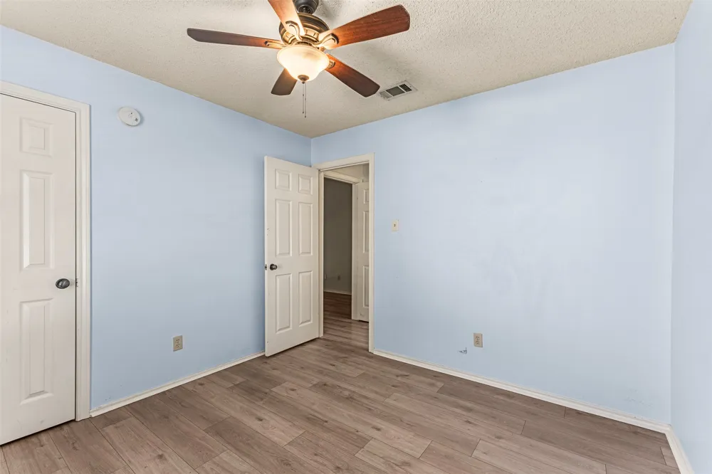 2100 Kippling Drive #128 Austin, TX 78752