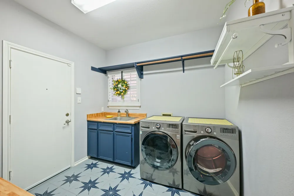 3709 Leadville Drive Austin, TX 78749