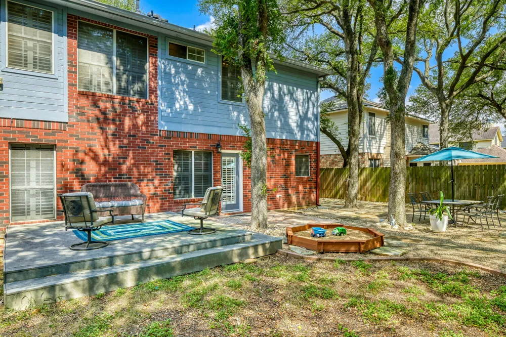 3709 Leadville Drive Austin, TX 78749