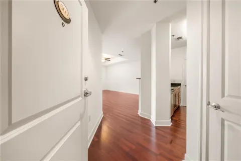 325 E Paces Road NE #606