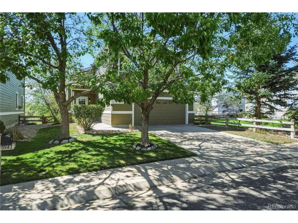 5941 S Waco Street Aurora, CO 80016