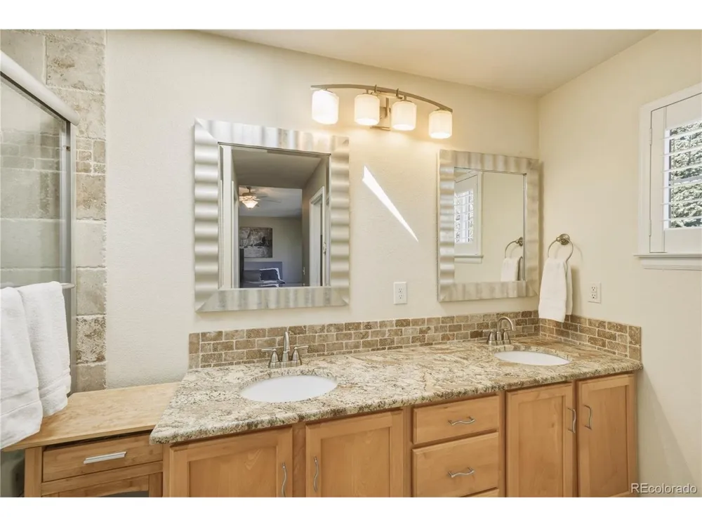 5941 S Waco Street Aurora, CO 80016