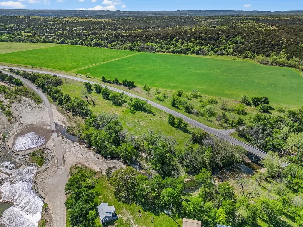 4622 Fm-205 Glen Rose, TX 76043