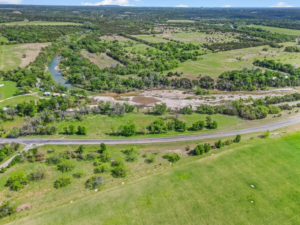 4622 Fm-205 Glen Rose, TX 76043