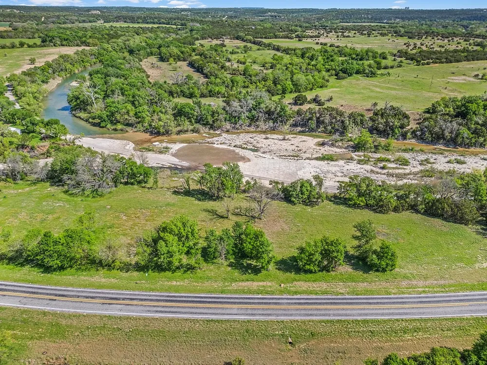 4622 Fm-205 Glen Rose, TX 76043