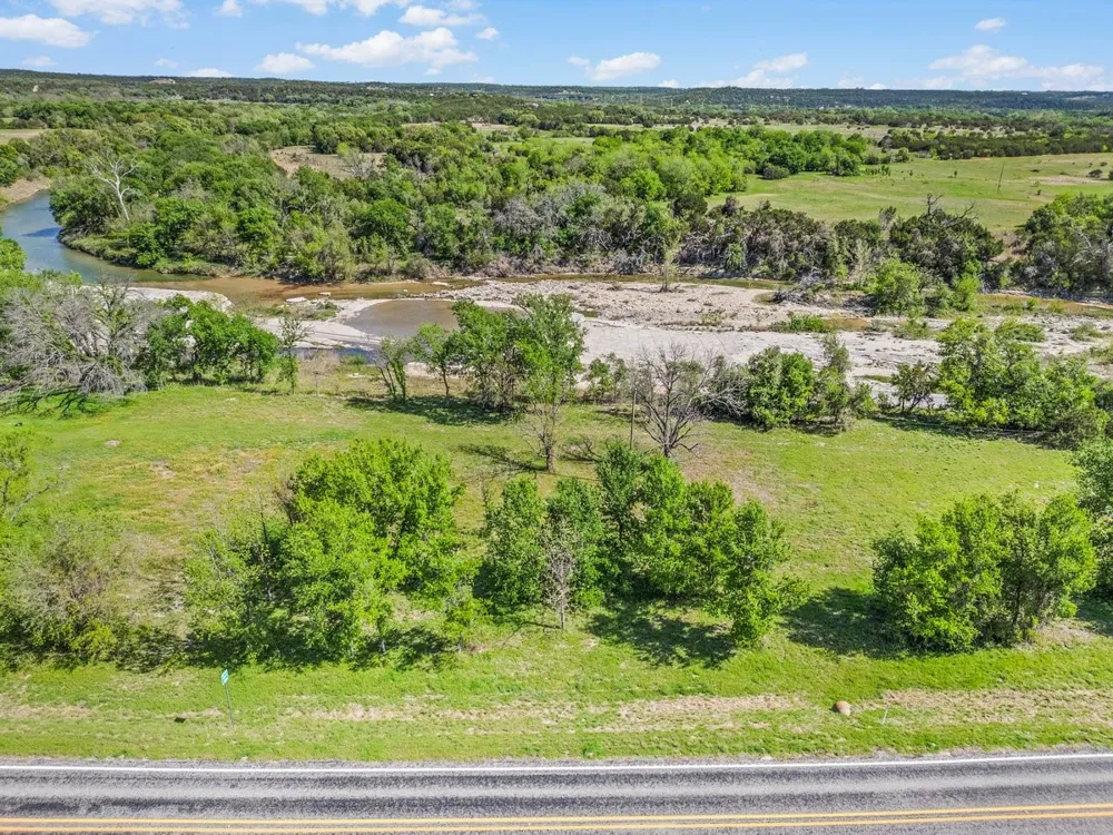 4622 Fm-205 Glen Rose, TX 76043