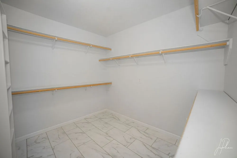 8016 Tree Leaf Lane Fort Worth, TX 76123