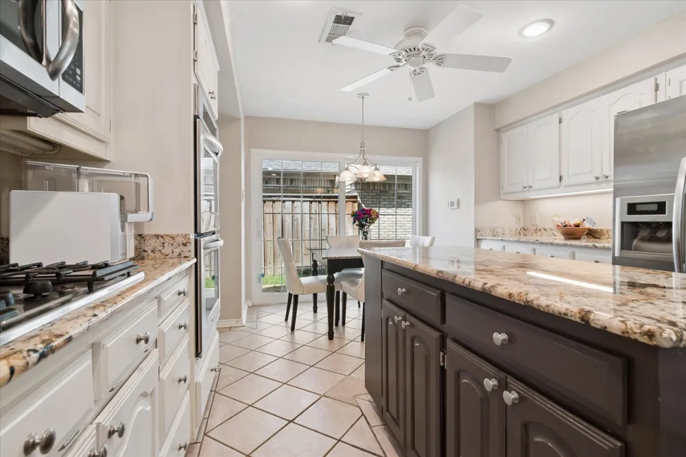 924 McCoy Drive Irving, TX 75062