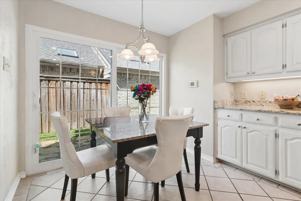 924 McCoy Drive Irving, TX 75062