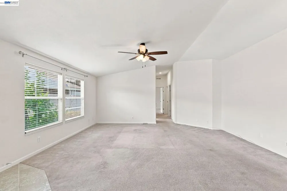 3263 Vineyard Ave., #86 Pleasanton, CA 94566