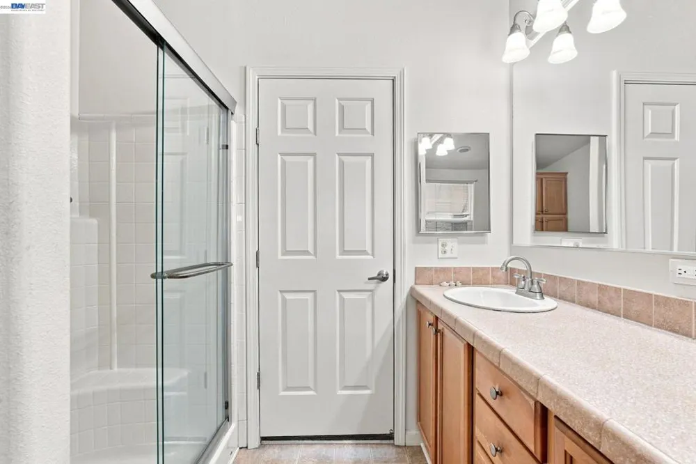 3263 Vineyard Ave., #86 Pleasanton, CA 94566