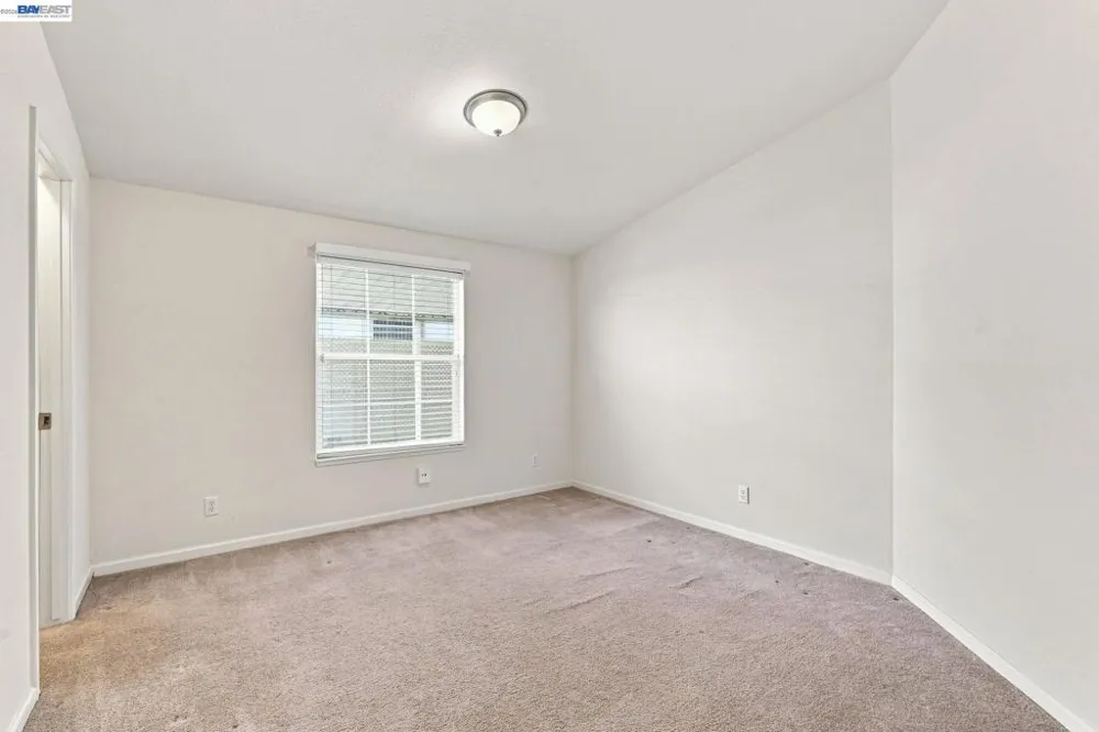 3263 Vineyard Ave., #86 Pleasanton, CA 94566
