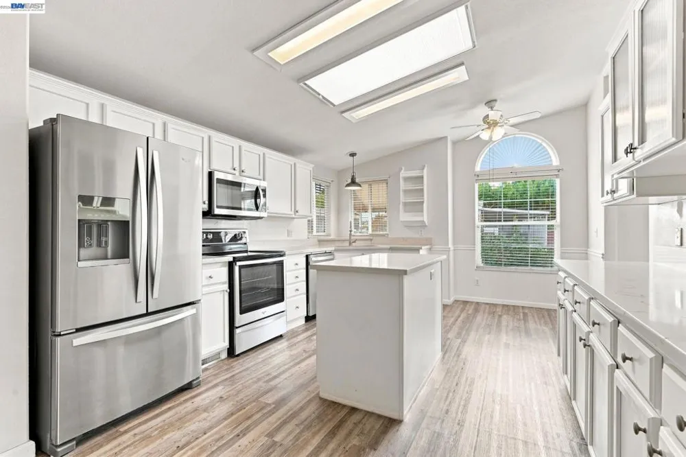 3263 Vineyard Ave., #86 Pleasanton, CA 94566