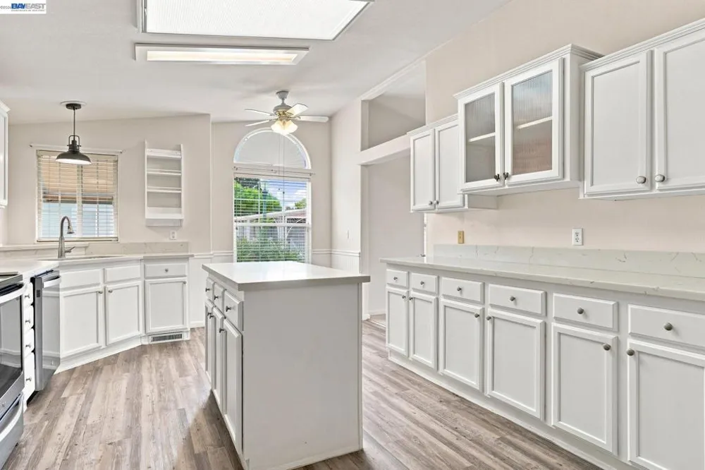 3263 Vineyard Ave., #86 Pleasanton, CA 94566