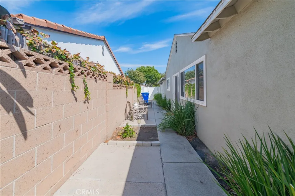 8695 Madison Avenue Buena Park, CA 90620