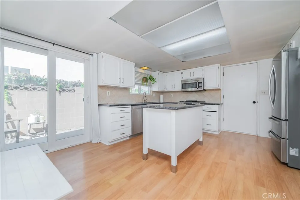8695 Madison Avenue Buena Park, CA 90620