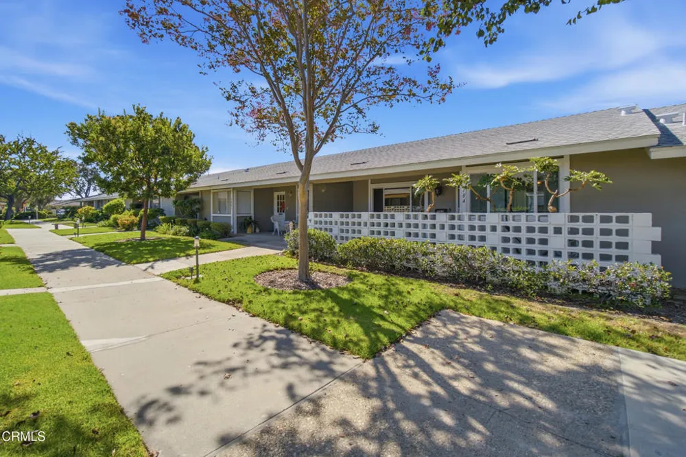 184 W Fiesta Green Port Hueneme, CA 93041