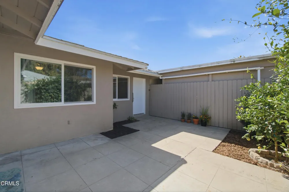 184 W Fiesta Green Port Hueneme, CA 93041