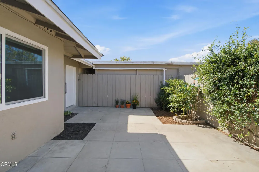 184 W Fiesta Green Port Hueneme, CA 93041
