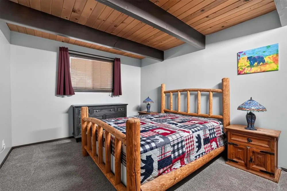332 E Fairway Blvd Big Bear City, CA 92314