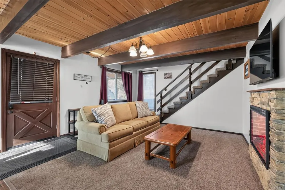 332 E Fairway Blvd Big Bear City, CA 92314