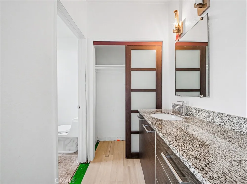 11733 Avon Los Angeles, CA 90066