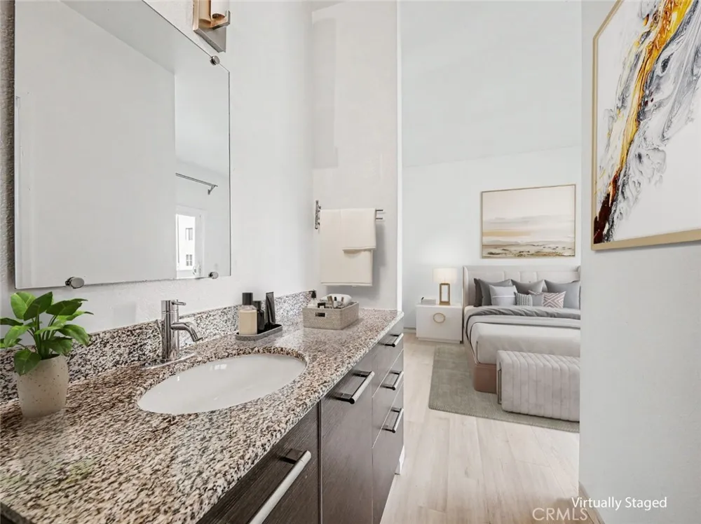 11733 Avon Los Angeles, CA 90066
